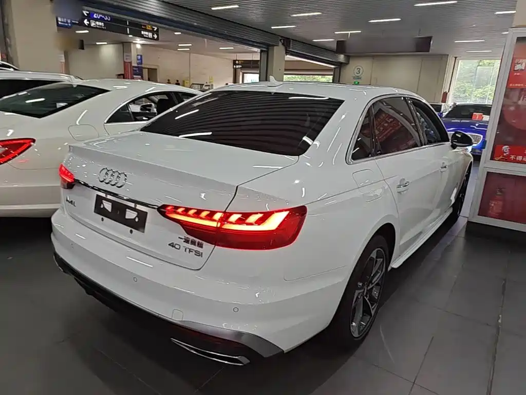 Audi A4L — миниатюра 7