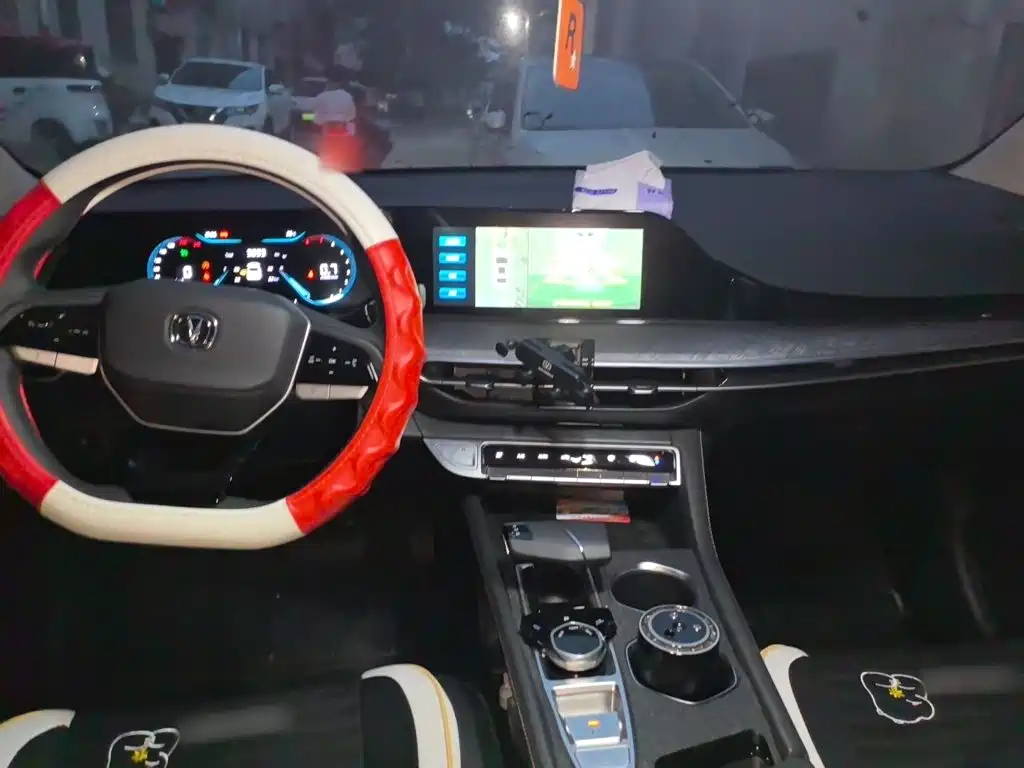 Changan Eado — миниатюра 13