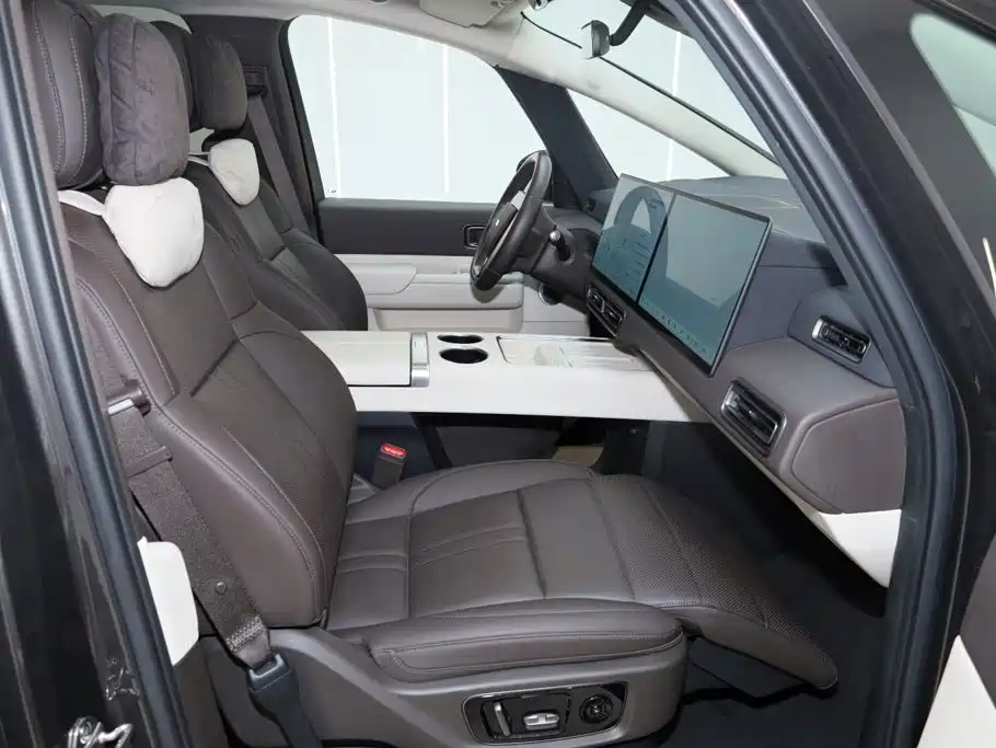 Li Auto Li MEGA — миниатюра 16