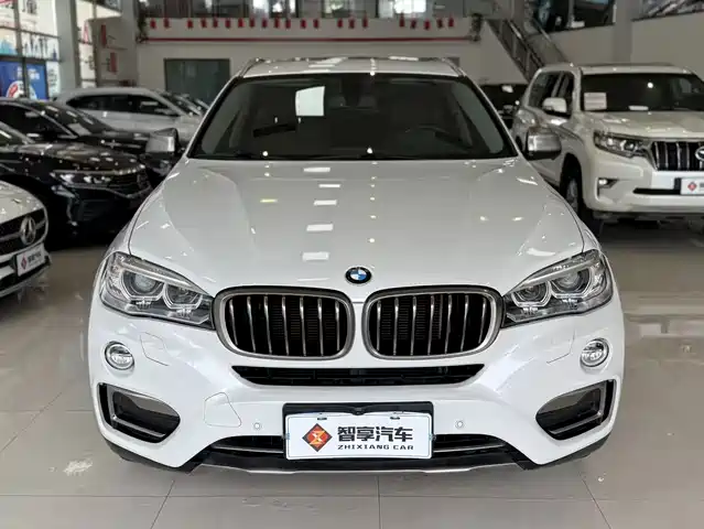BMW  X6 2017