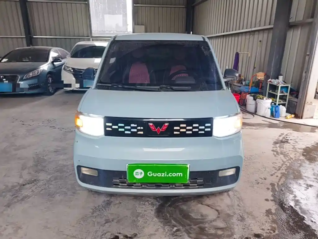 Wuling MINIEV — миниатюра 3