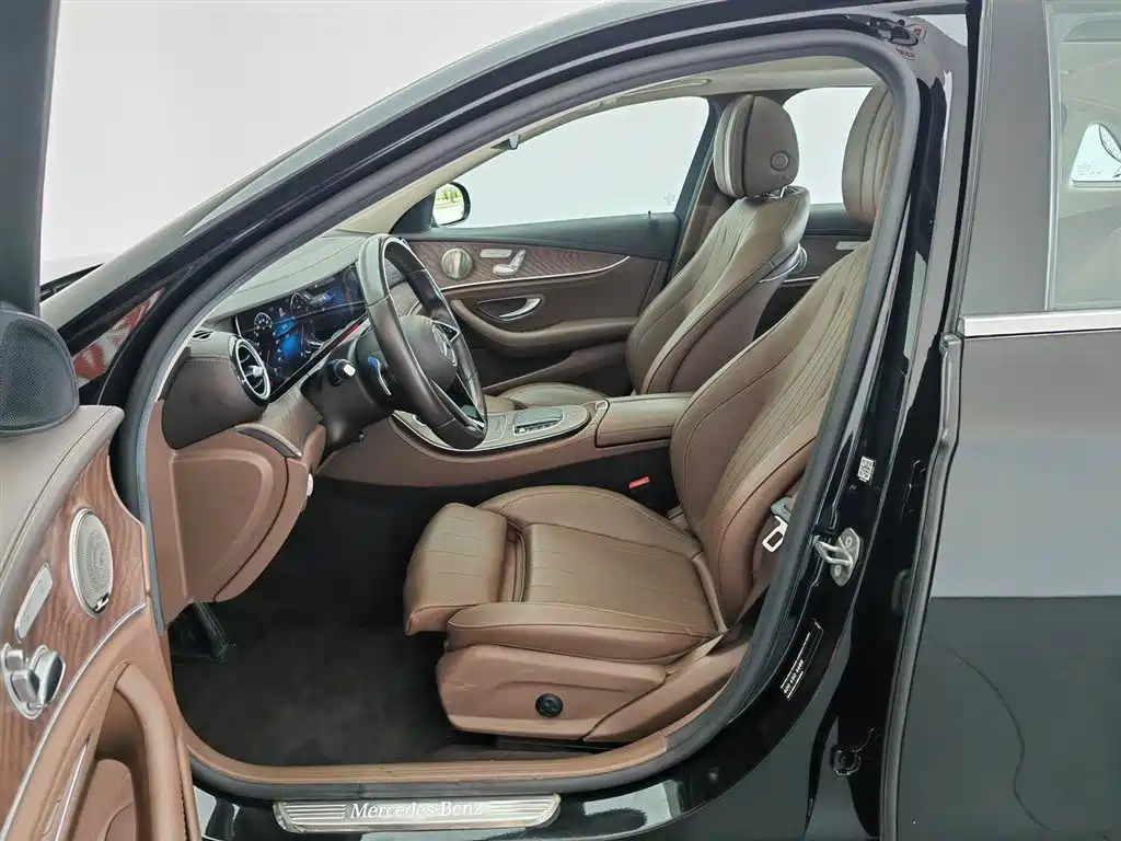 Mercedes-Benz E-Class E 2021 E 260 L 4MATIC