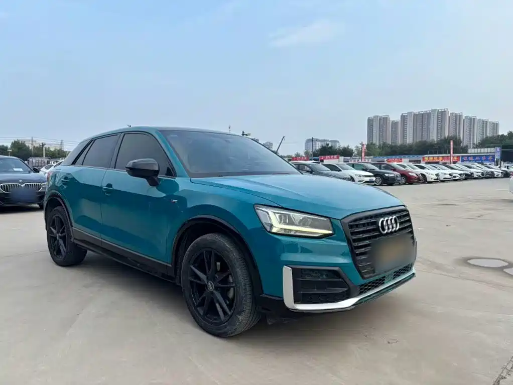 Audi Q2L — миниатюра 5