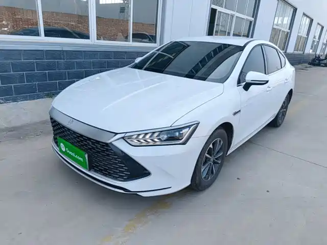 2024 BYD Qin