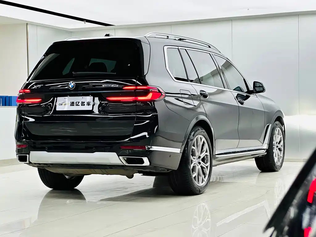 BMW X7 — миниатюра 7