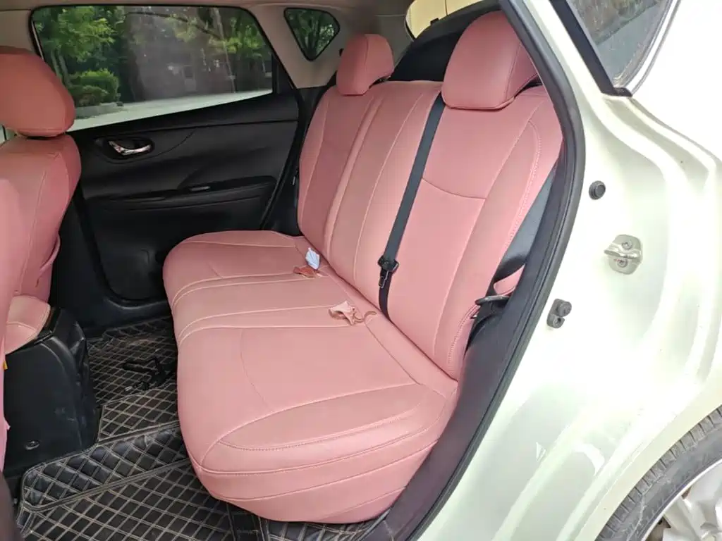Nissan Tiida — миниатюра 17
