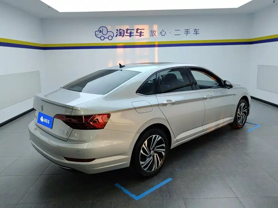 Volkswagen Sagitar — миниатюра 3