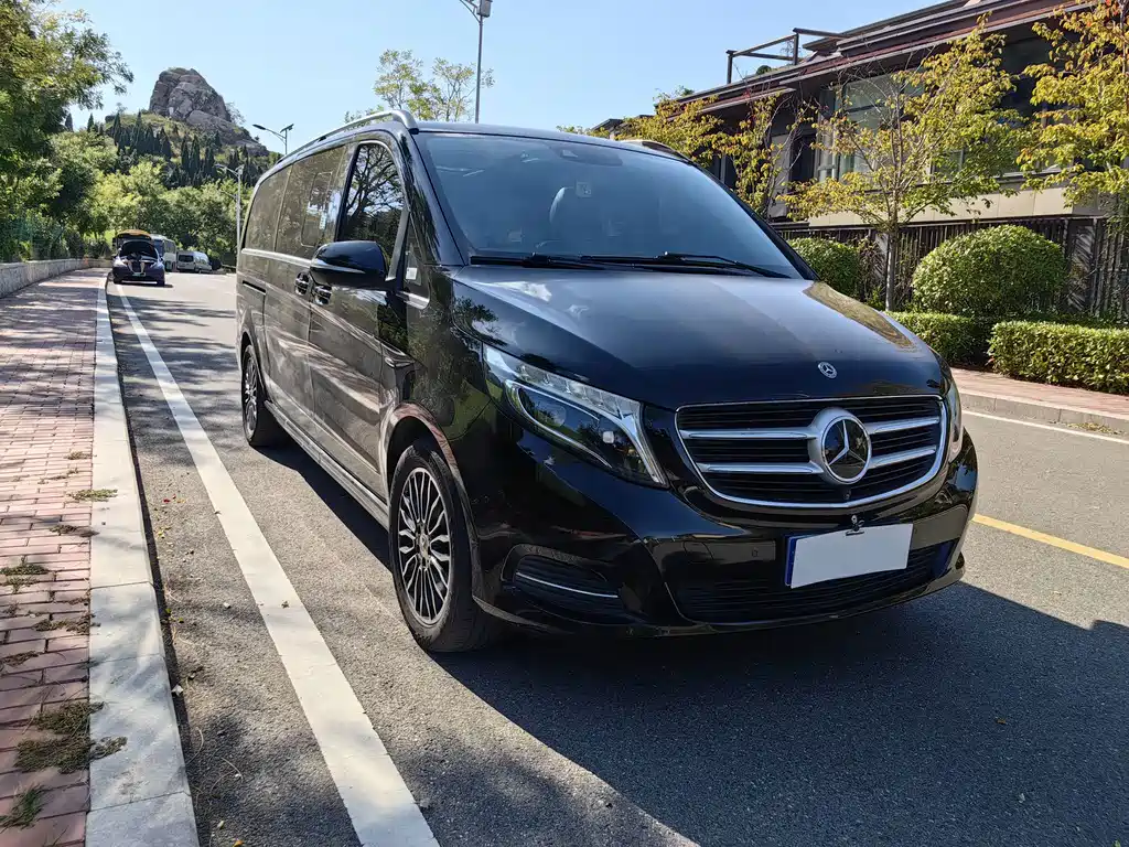 Mercedes-Benz V-Class — миниатюра 3