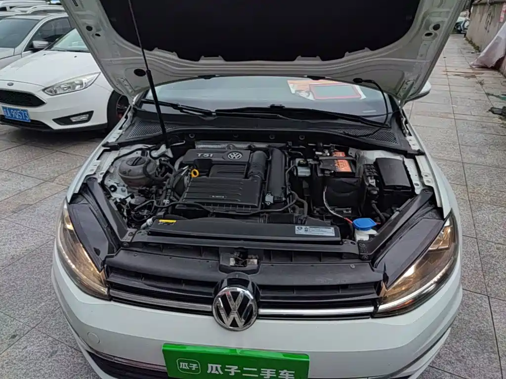 Volkswagen Golf — миниатюра 20