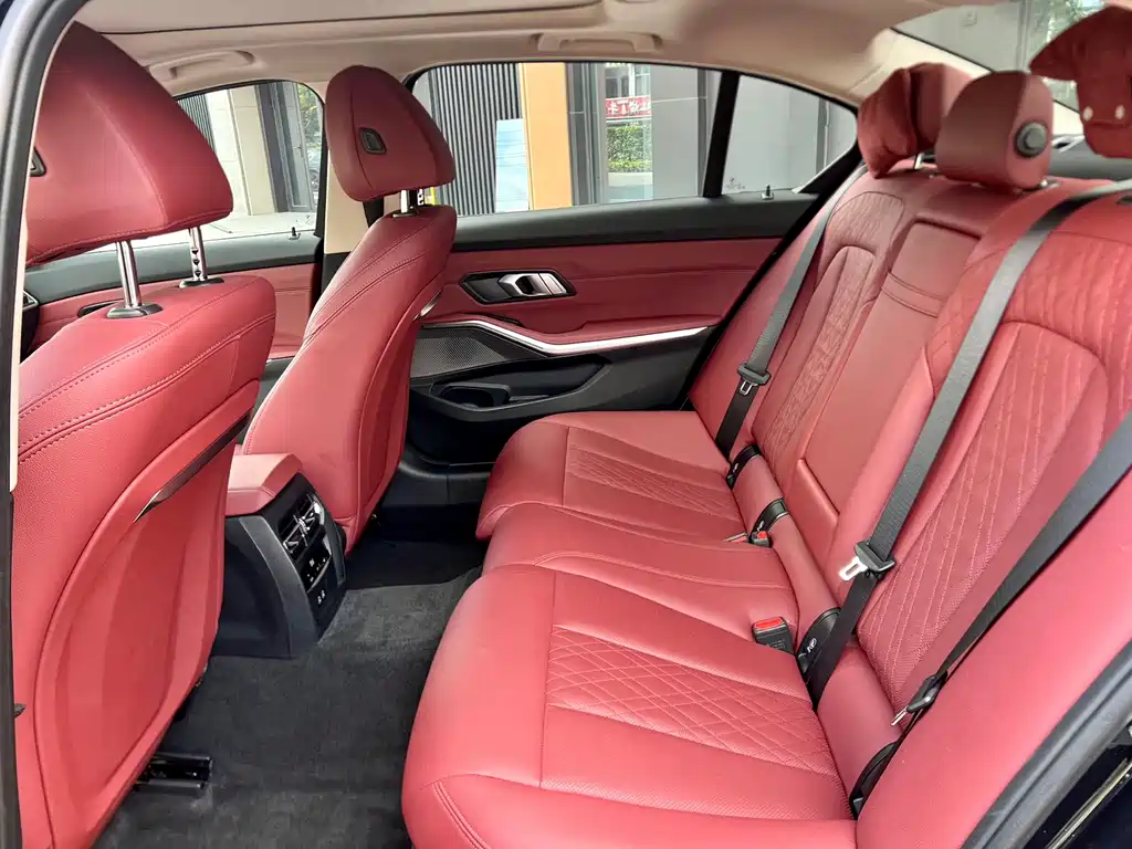 BMW 3 Series — миниатюра 9
