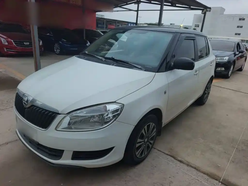Skoda Fabia — миниатюра 2