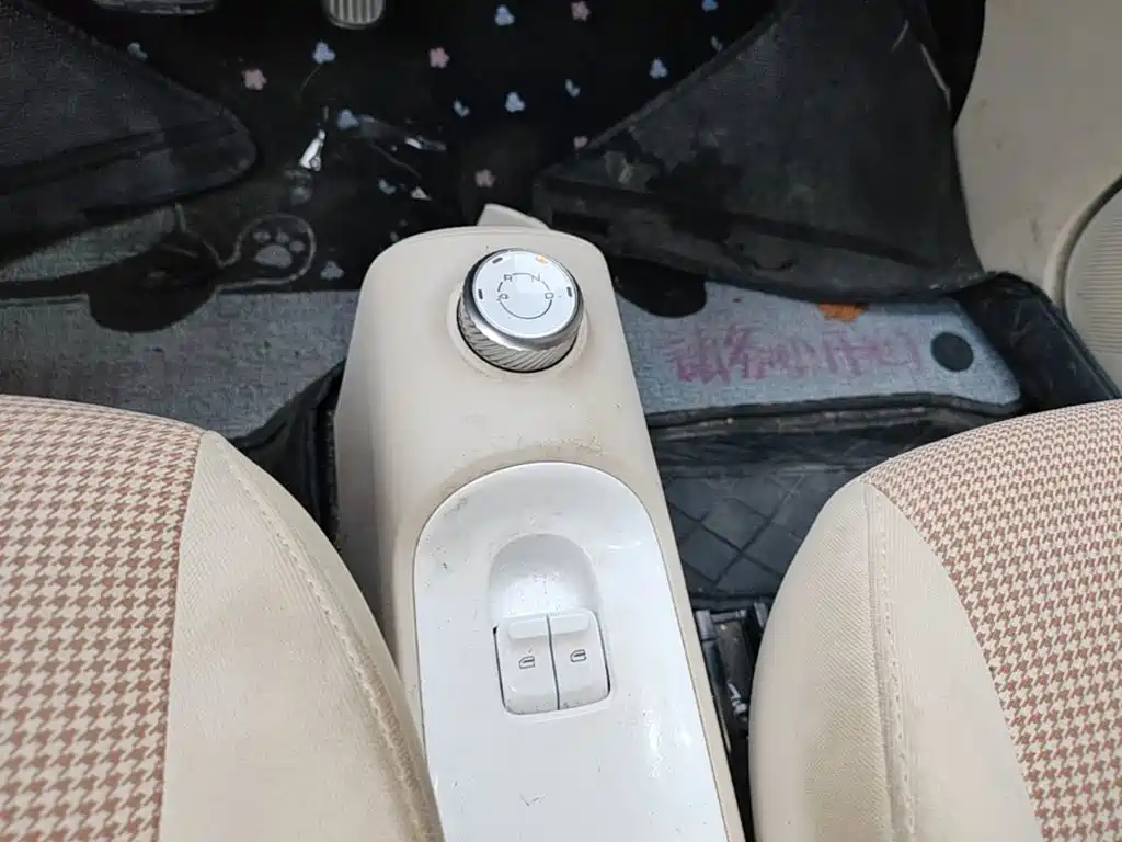 Wuling MINIEV — миниатюра 14