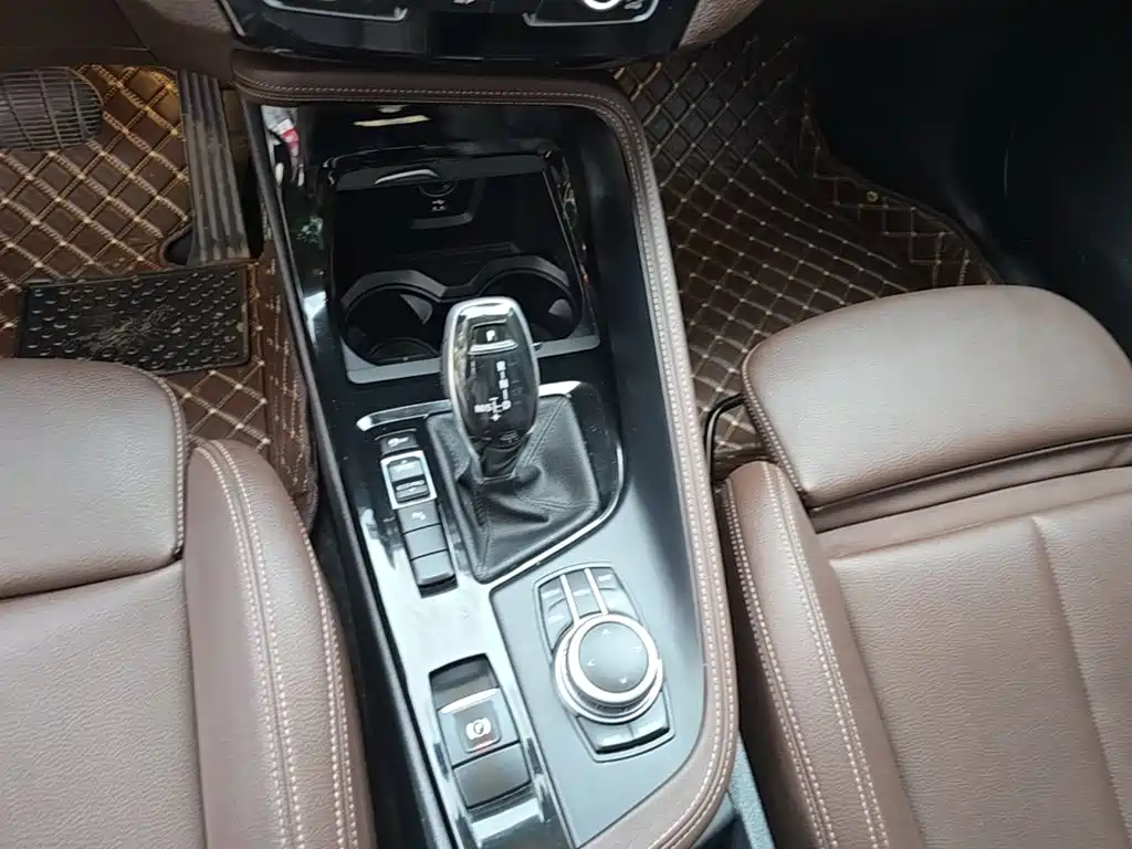 BMW X1 — миниатюра 14