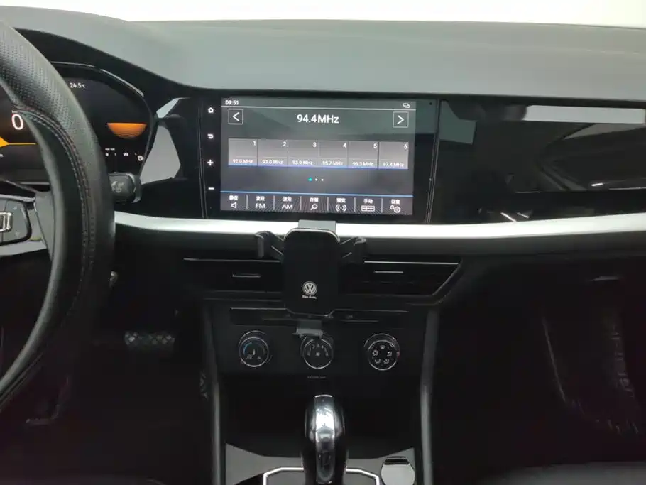 Volkswagen Lavida — миниатюра 13