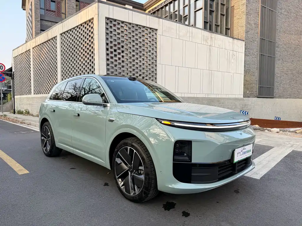 Li Auto IDEAL L6
