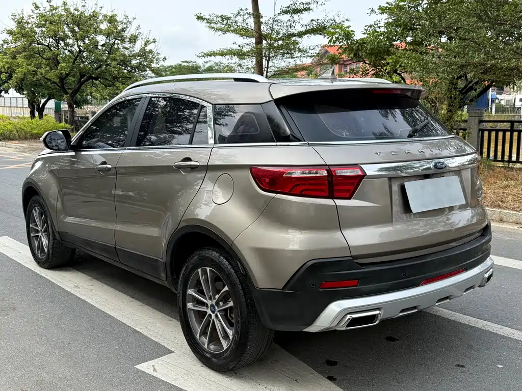 Ford Territory — миниатюра 9