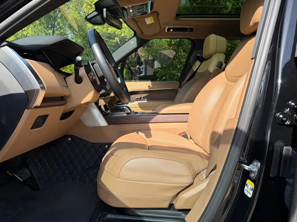 Land Rover Range Rover — миниатюра 2