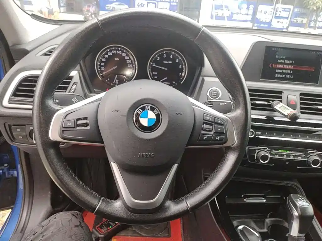 BMW 1 Series — миниатюра 11