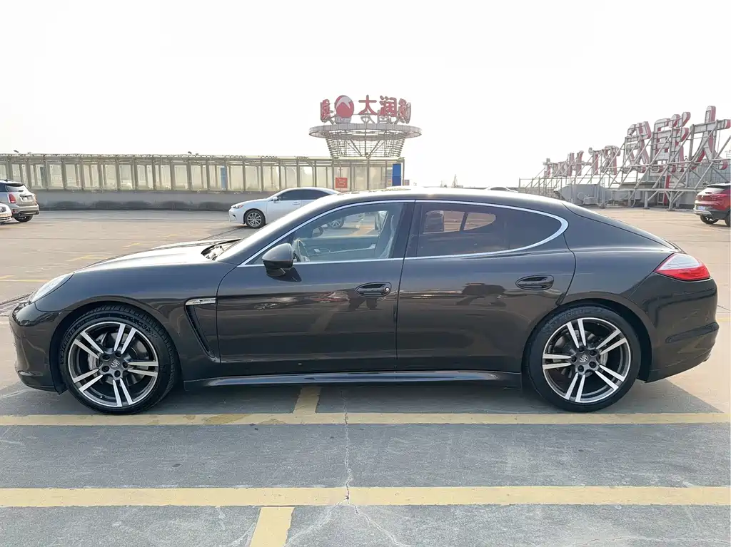 Porsche Panamera — миниатюра 7