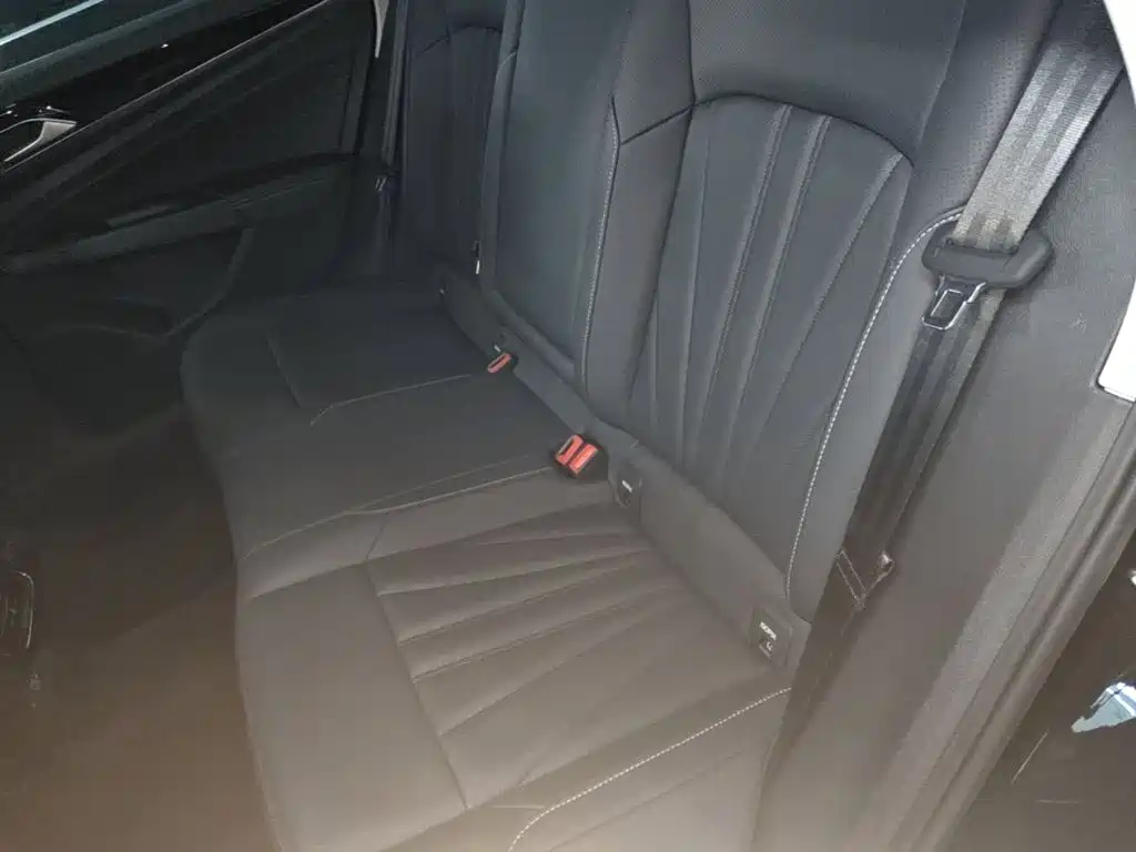 Volkswagen Passat — миниатюра 17