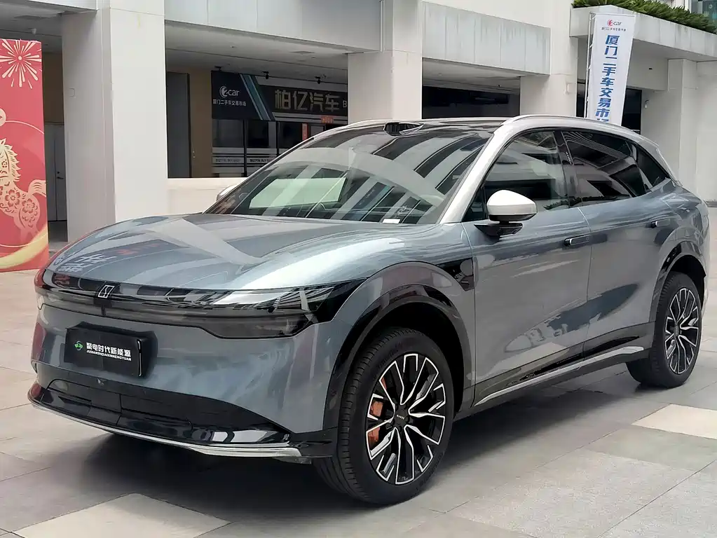 Zeekr 7X 2024