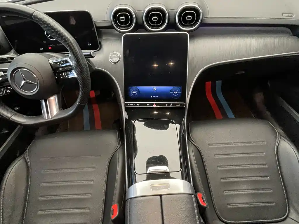 Mercedes-Benz C-Class — миниатюра 14