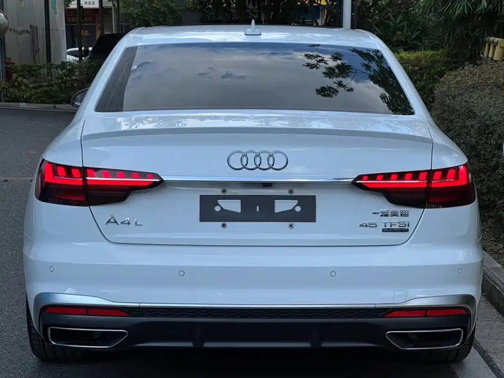 Audi A4L — миниатюра 16