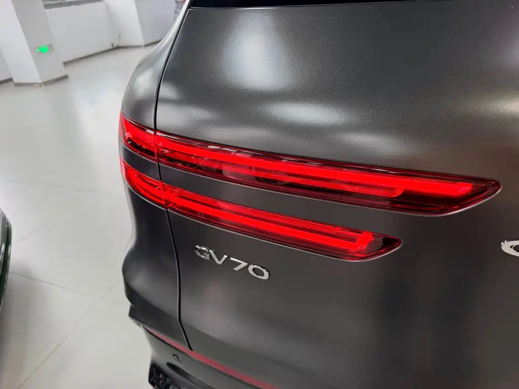 Genesis GV70 — миниатюра 24
