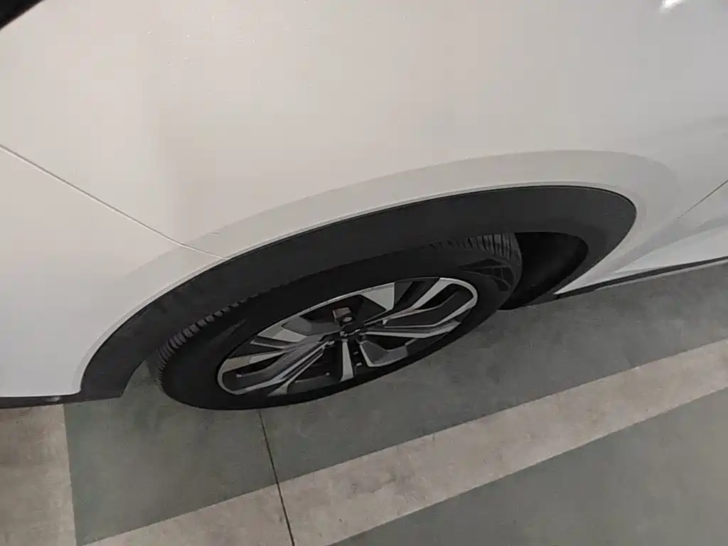 Wuling Xingchen — миниатюра 23