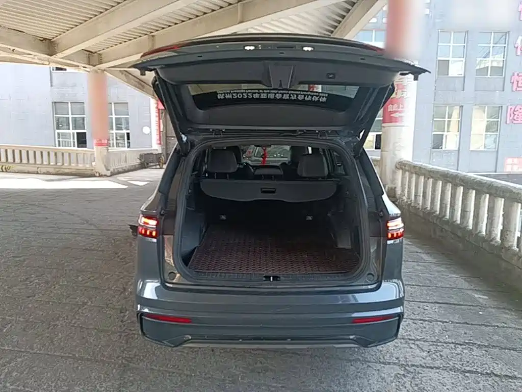 Geely Xingyue L — миниатюра 19