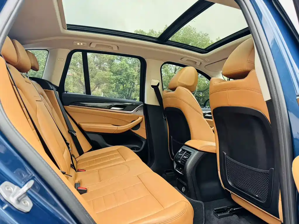 BMW X3 — миниатюра 13