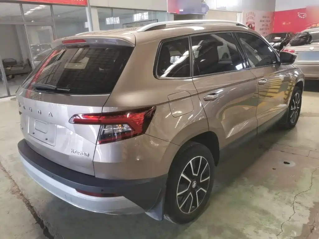 Skoda Karoq — миниатюра 7