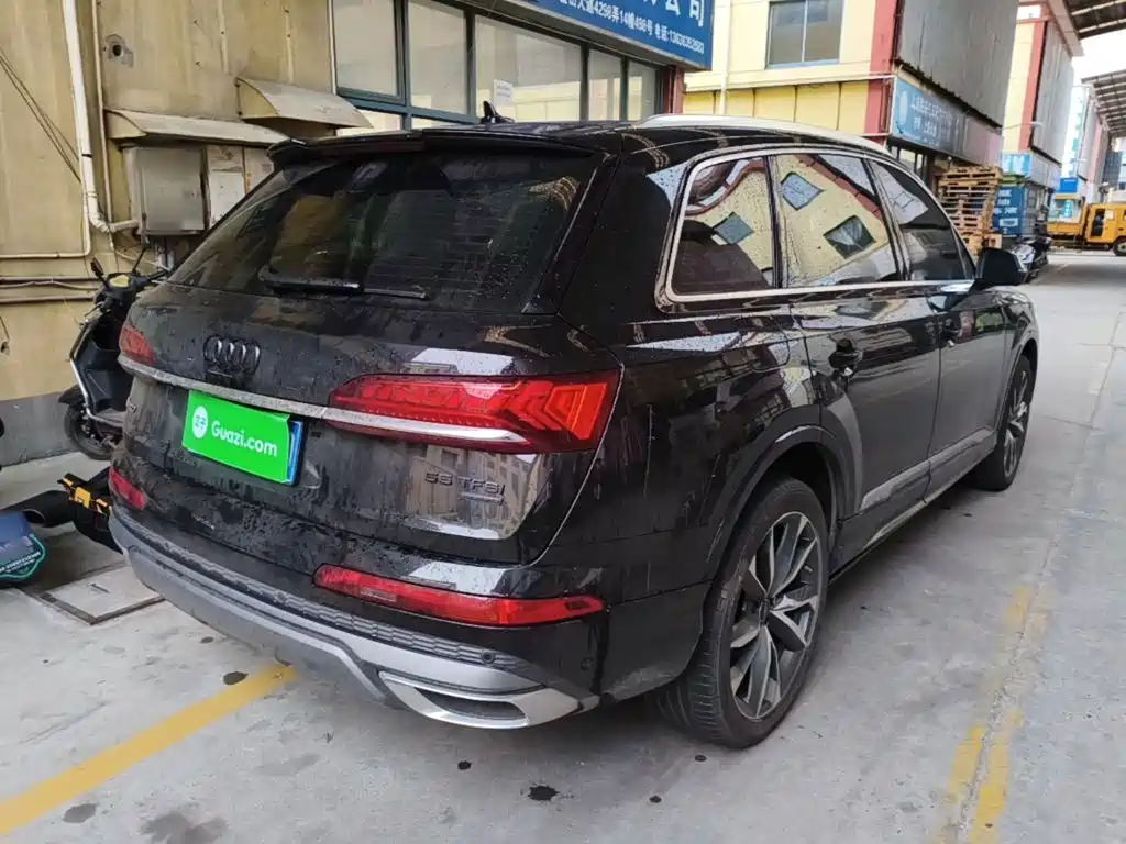 Audi Q7 — миниатюра 7