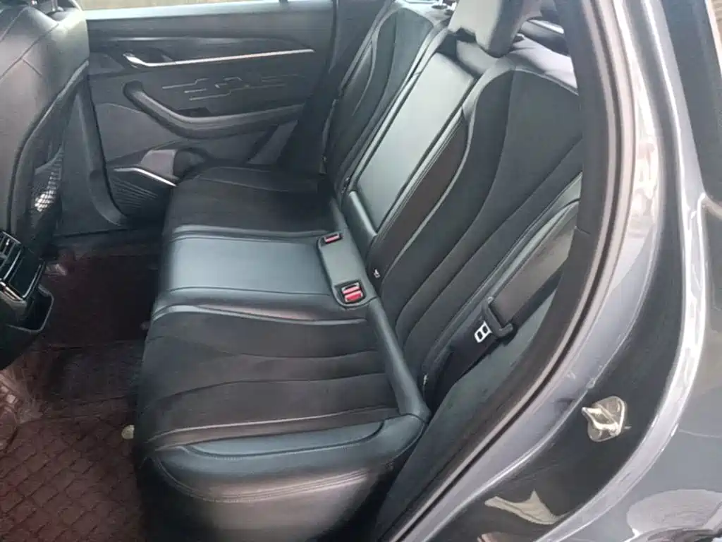 Geely Xingyue L — миниатюра 17