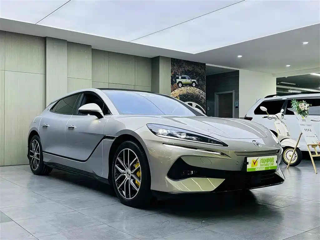 DENZA  Z9GT