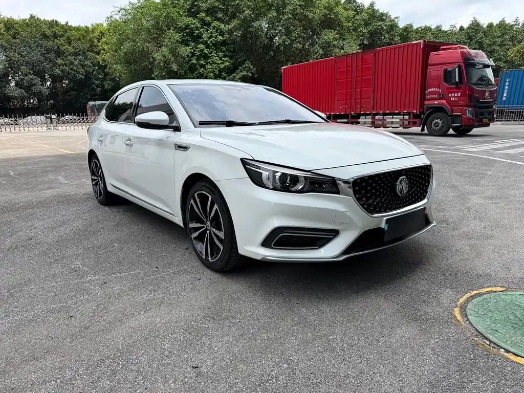 MG 6 2017 20T AT Trophy Premium V