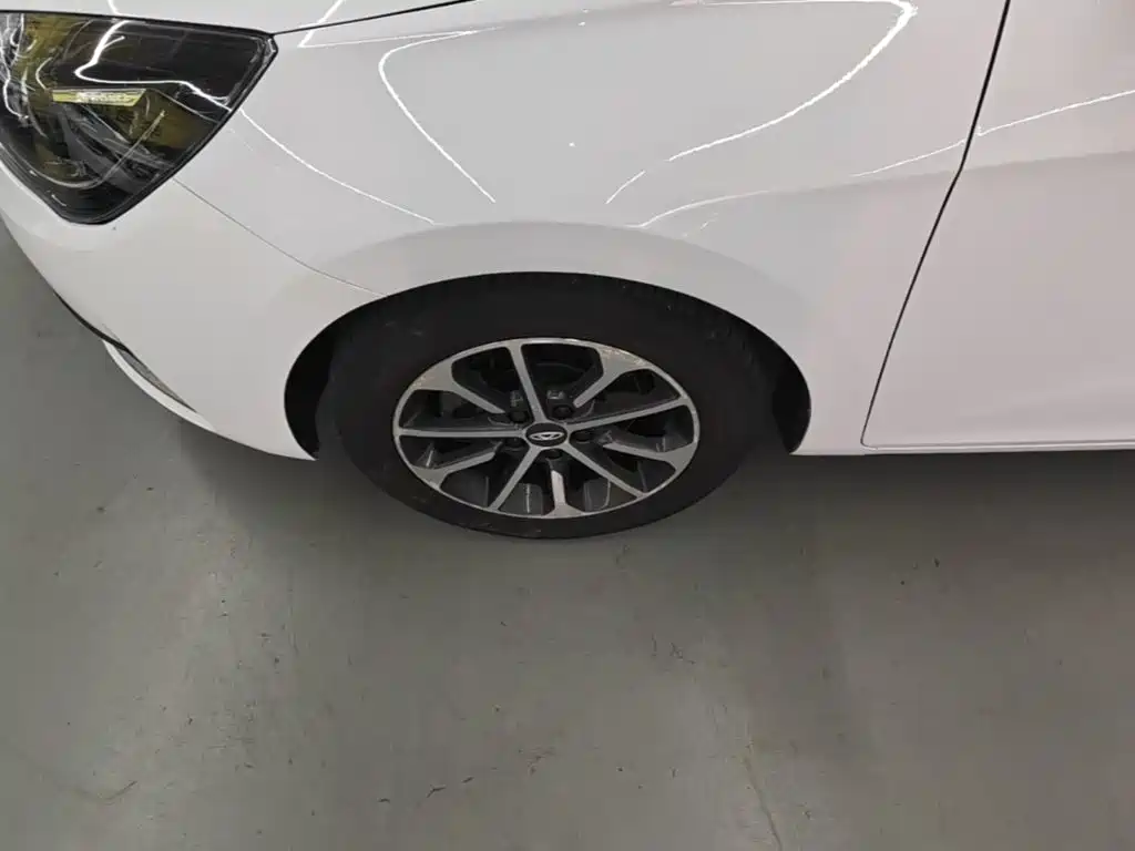 Chery Arrizo 5 — миниатюра 23