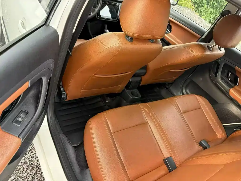 Skoda Fabia — миниатюра 7