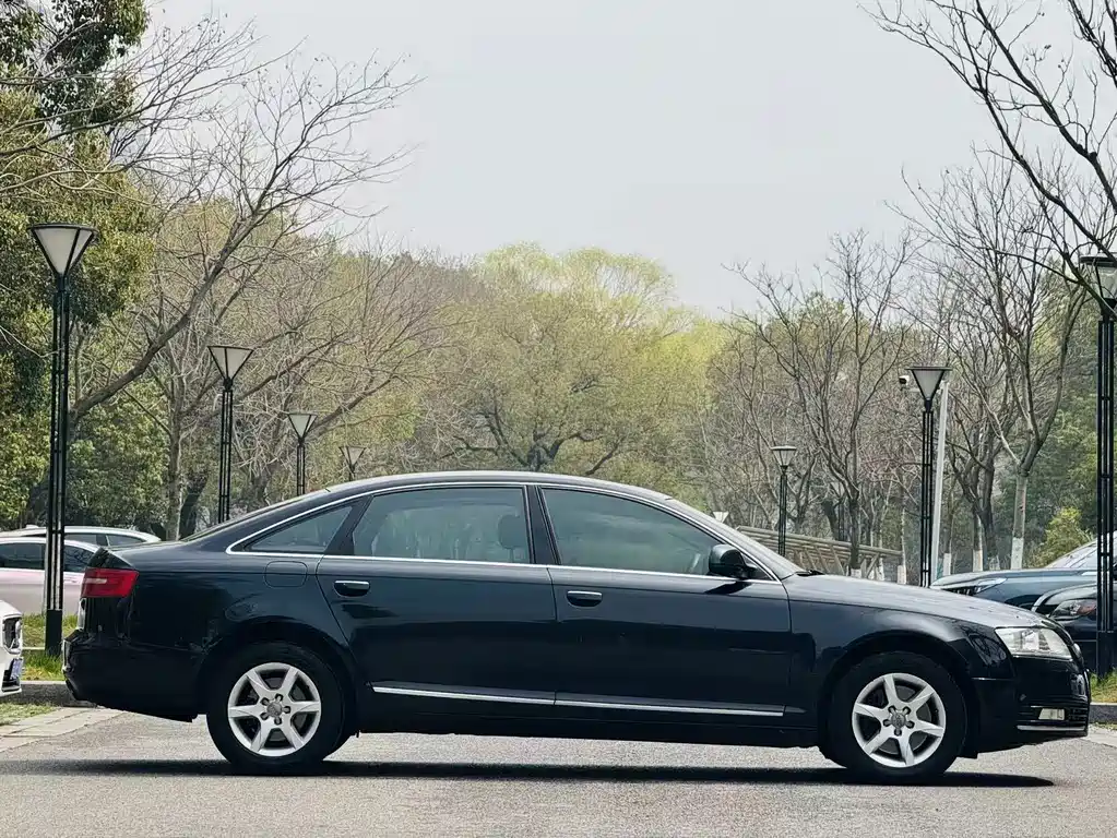 Audi A6L — миниатюра 4