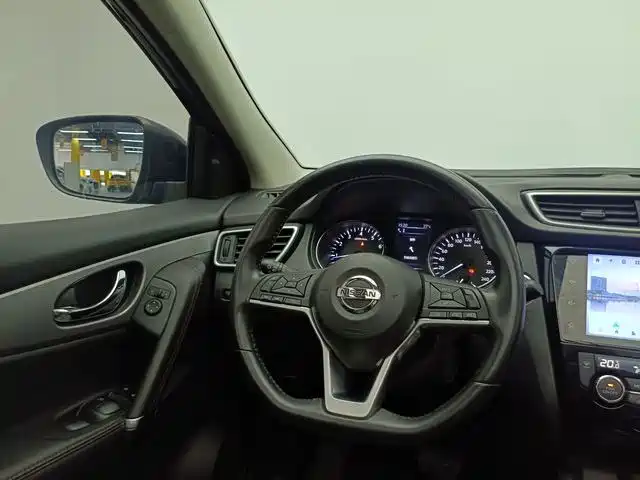 Nissan Qashqai — миниатюра 11