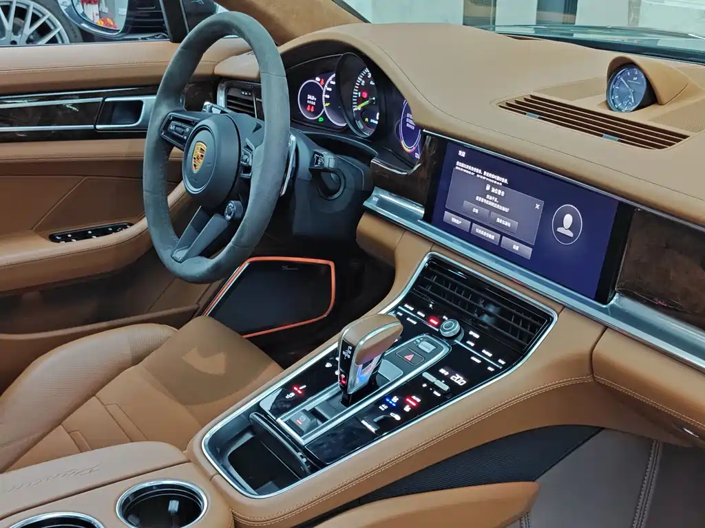 Porsche Panamera Hybrid — миниатюра 5