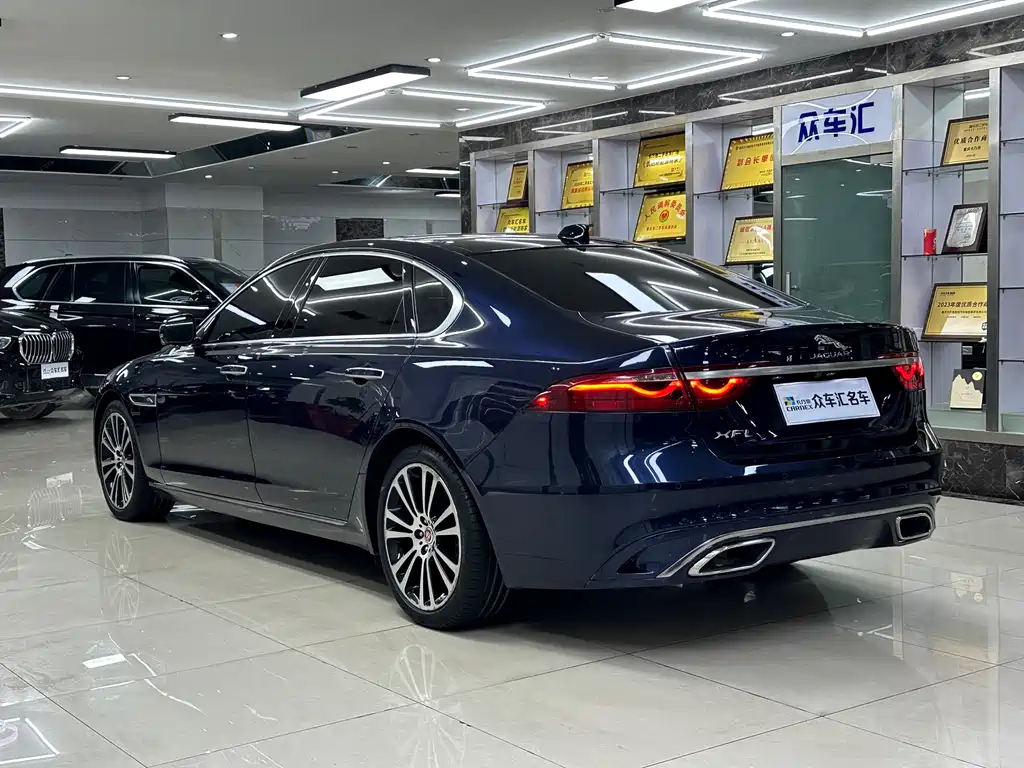 Jaguar XFL 2021 XFL 2.0T P250 Premium Luxury