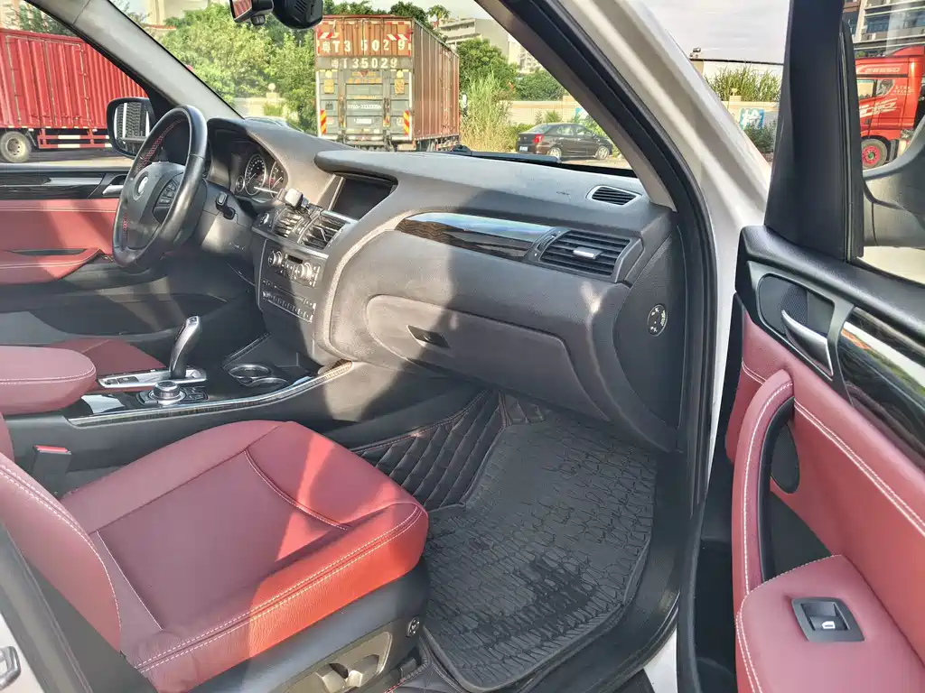 BMW X3 (Import) — миниатюра 9