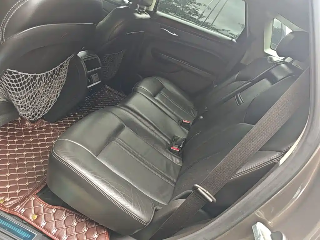 Cadillac SRX — миниатюра 17