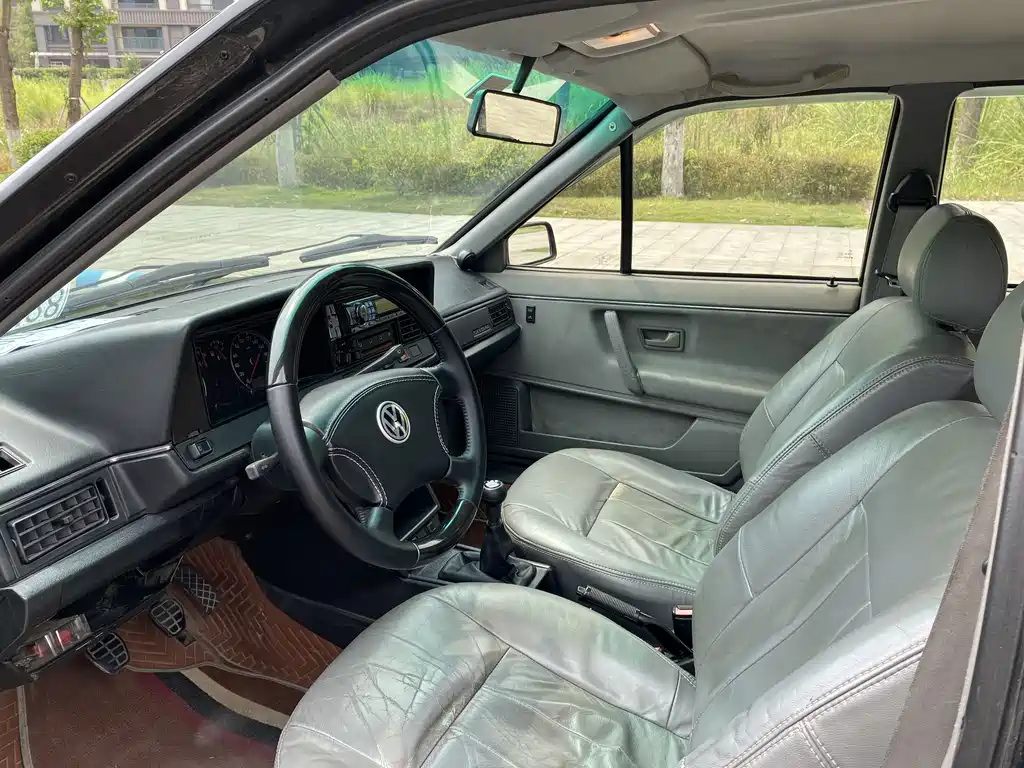 Volkswagen Santana Classic — миниатюра 10