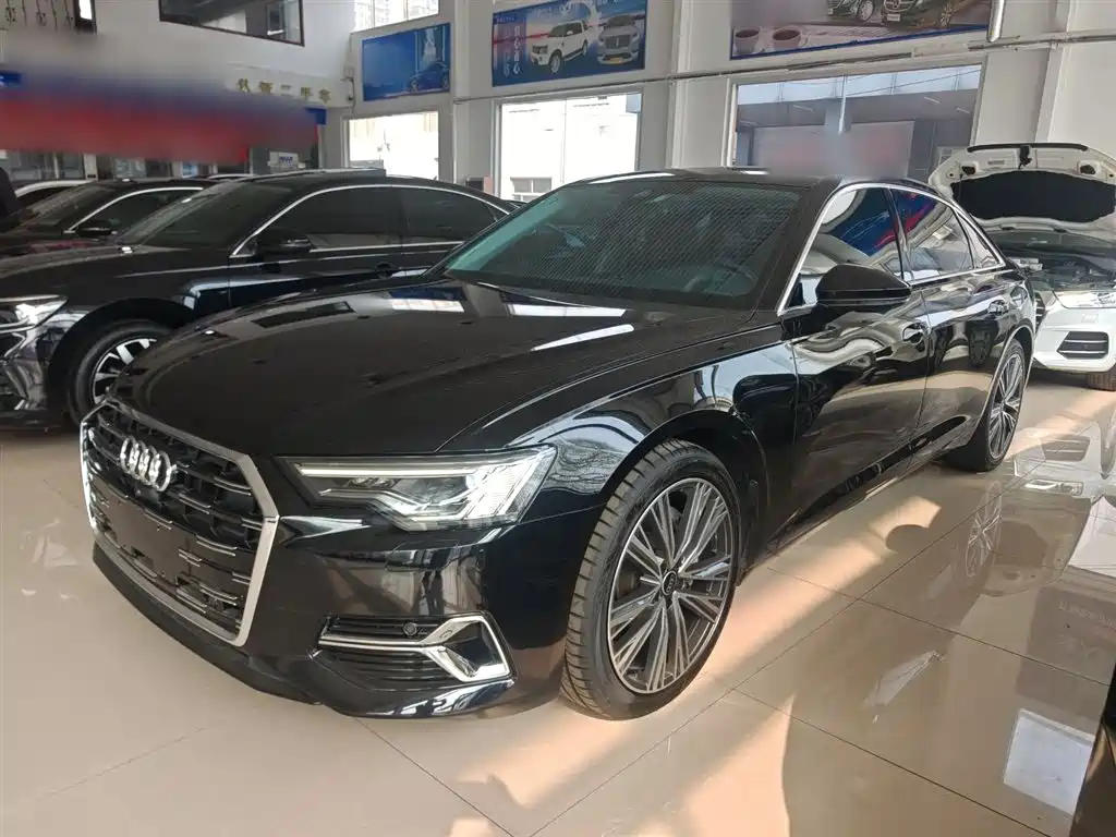 Audi A6L 2022