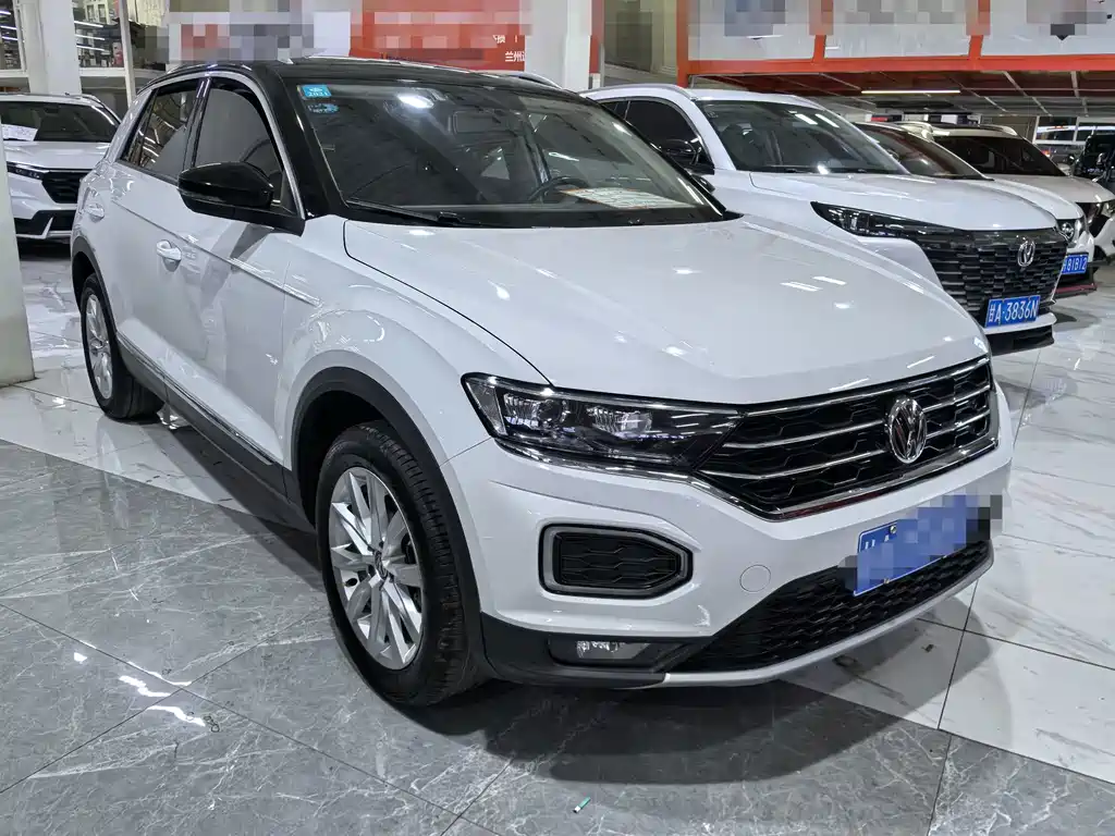 Volkswagen T-Roc — миниатюра 3
