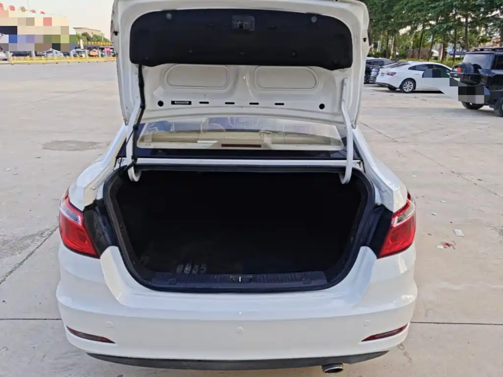 Changan Eado — миниатюра 19