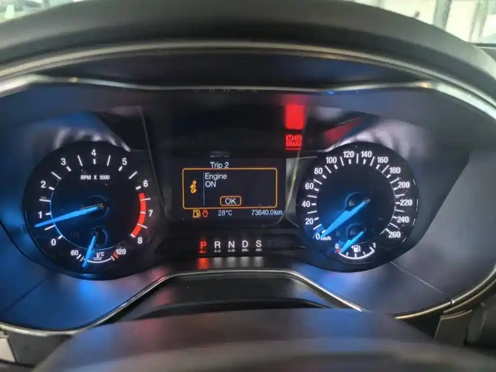 Ford Mondeo — миниатюра 9