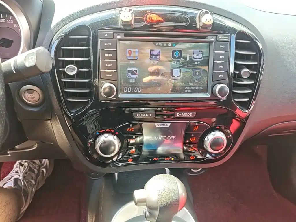 Infiniti ESQ — миниатюра 9